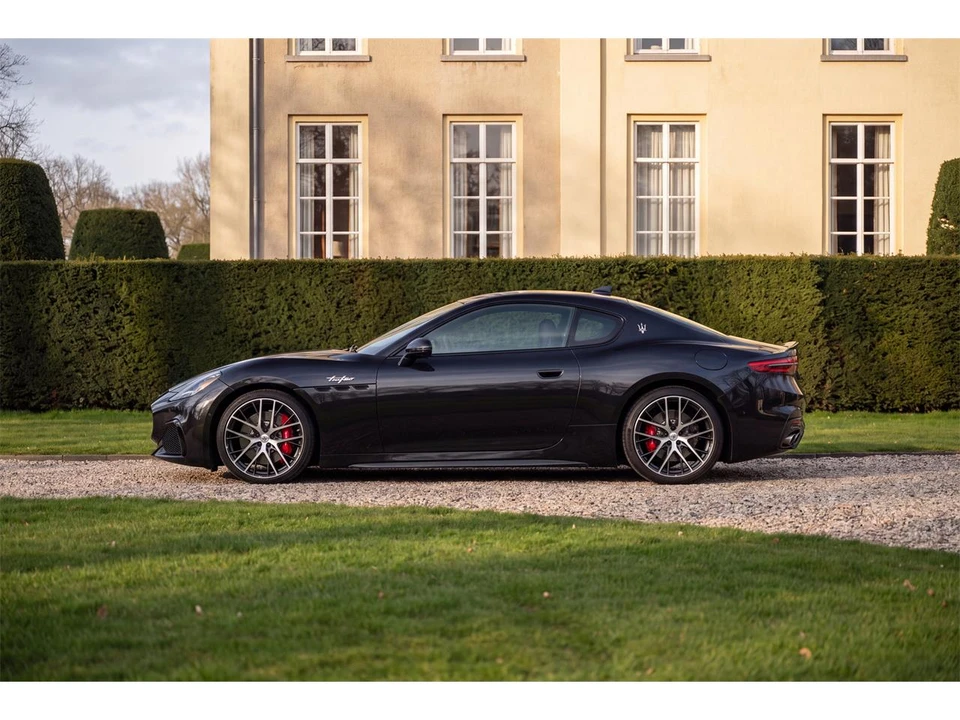 2024 Maserati GranTurismo 2nd Gen - Image 8 of 11