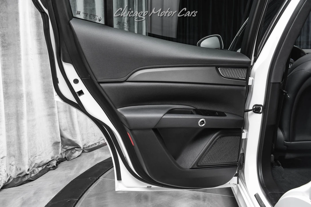 2024 Maserati Grecale - Image 31 of 31