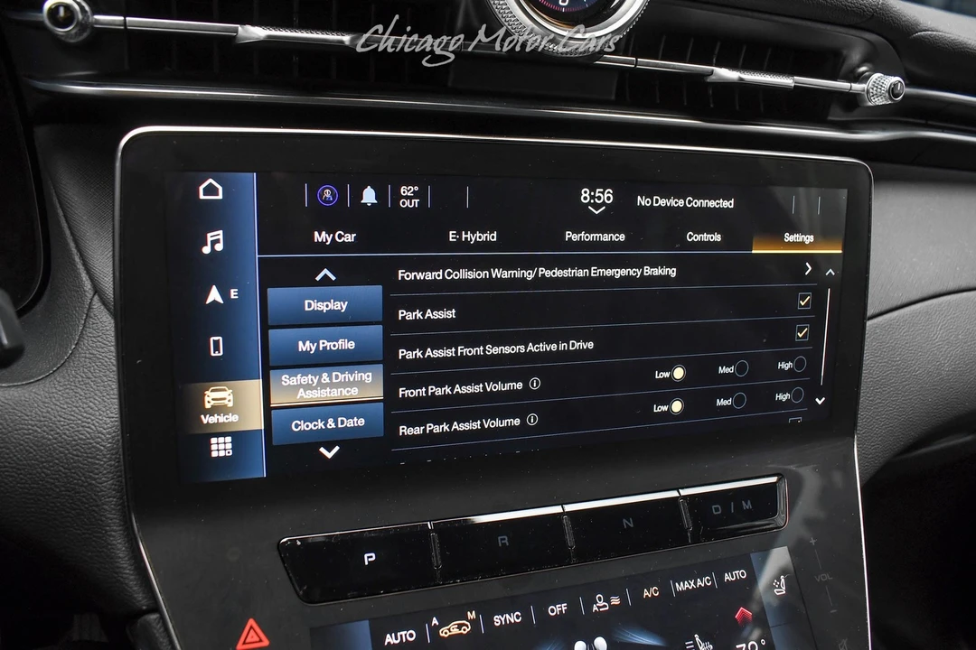 2024 Maserati Grecale - Image 13 of 31