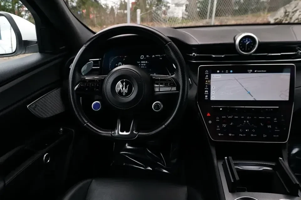 2024 Maserati Grecale - Image 14 of 20