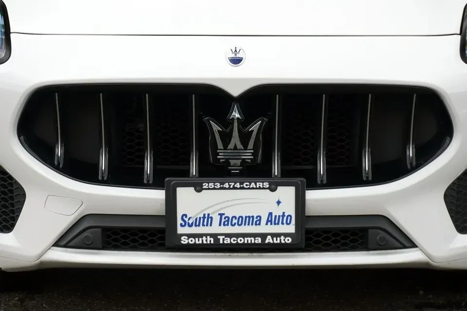 2024 Maserati Grecale - Image 9 of 20