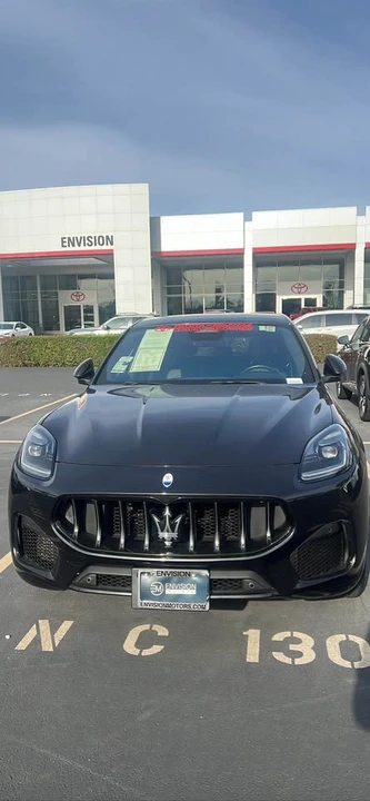 2024 Maserati Grecale - Image 2 of 5