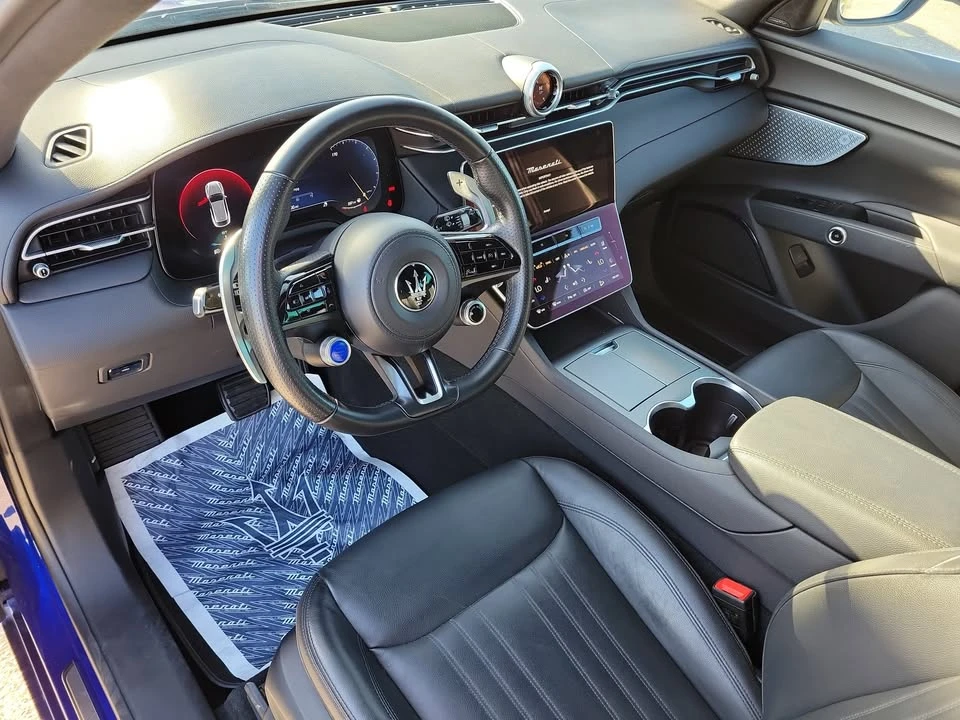 2024 Maserati Grecale - Image 8 of 12