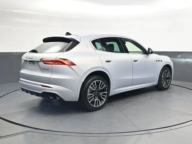 2024 Maserati Grecale - Image 3 of 17