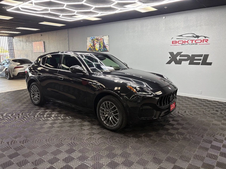2024 Maserati Grecale - Image 2 of 12
