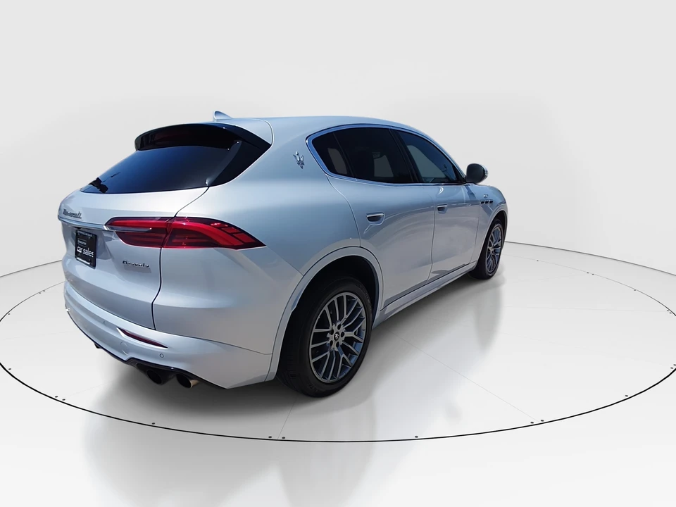 2024 Maserati Grecale - Image 7 of 21