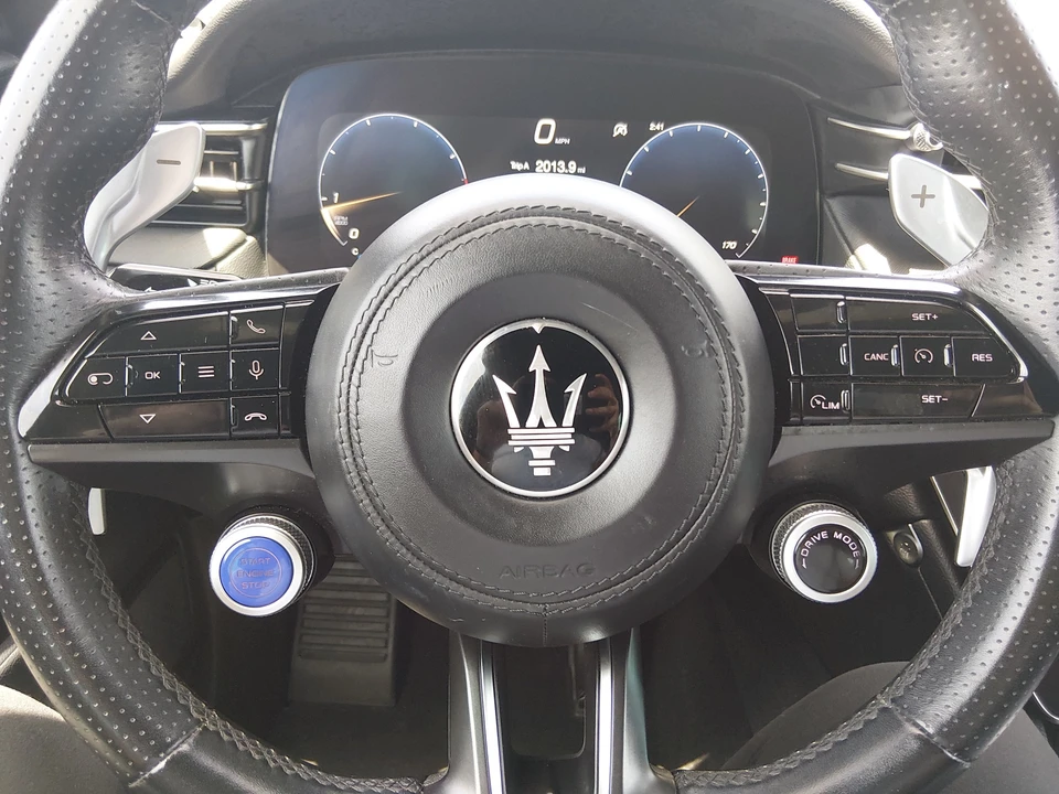 2024 Maserati Grecale - Image 12 of 21