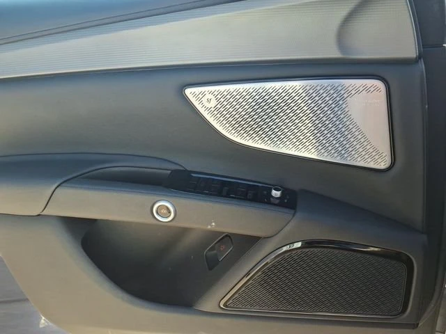 2024 Maserati Grecale - Image 12 of 20