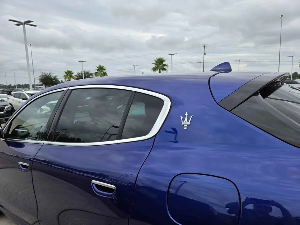 2024 Maserati Grecale - Image 11 of 13