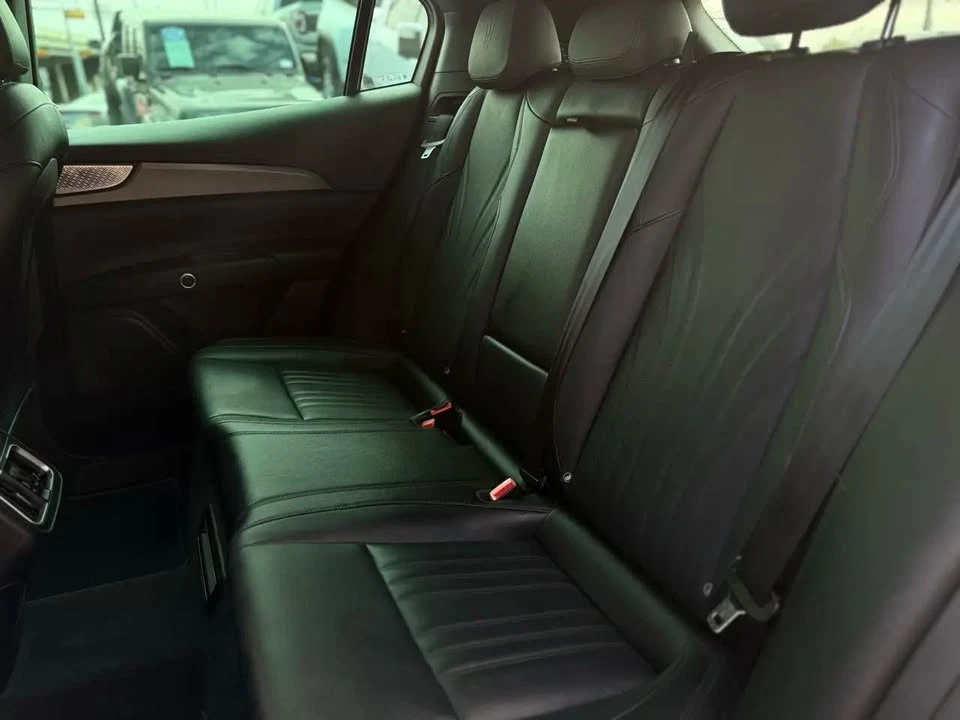 2024 Maserati Grecale - Image 17 of 17