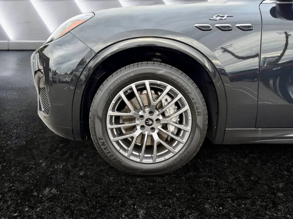 2024 Maserati Grecale - Image 9 of 20