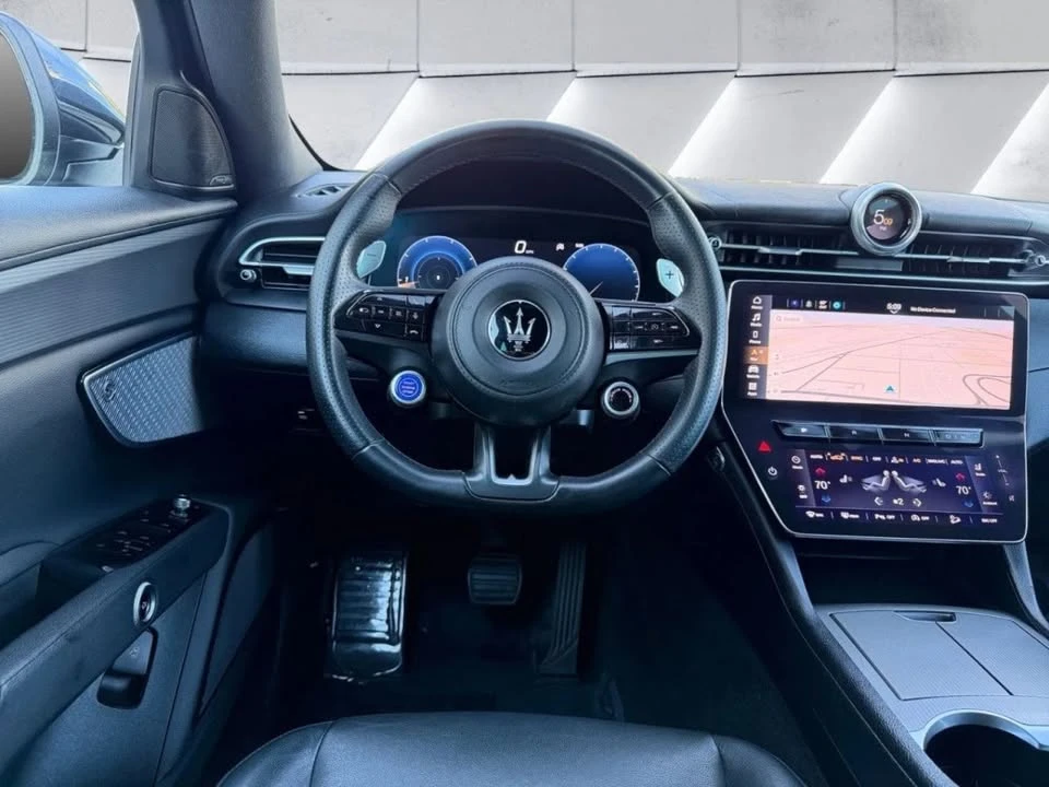 2024 Maserati Grecale - Image 13 of 20
