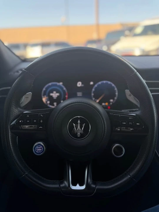 2024 Maserati Grecale - Image 16 of 20