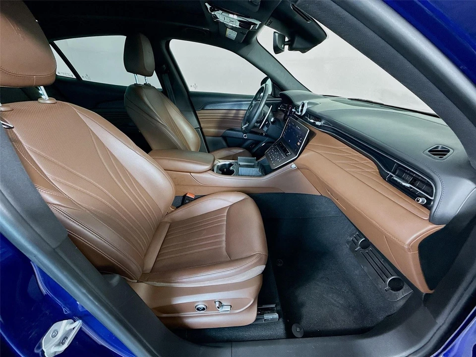 2024 Maserati Grecale - Image 26 of 31