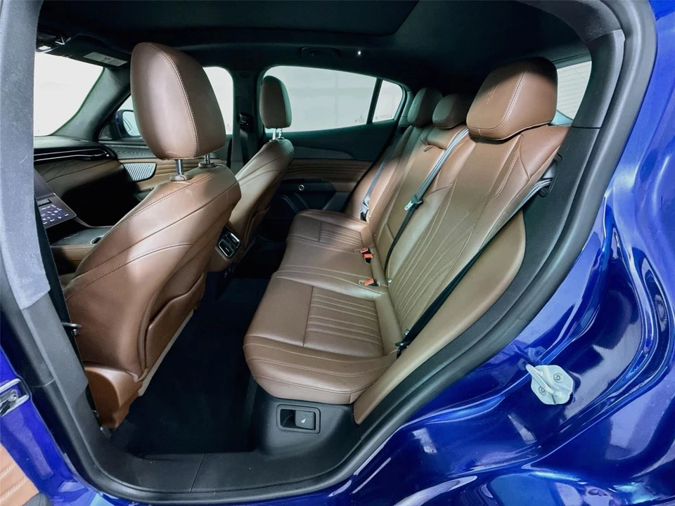 2024 Maserati - Image 3 of 26