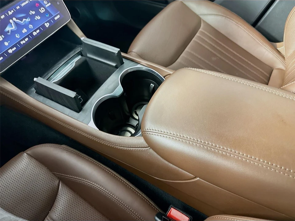 2024 Maserati Grecale - Image 9 of 31