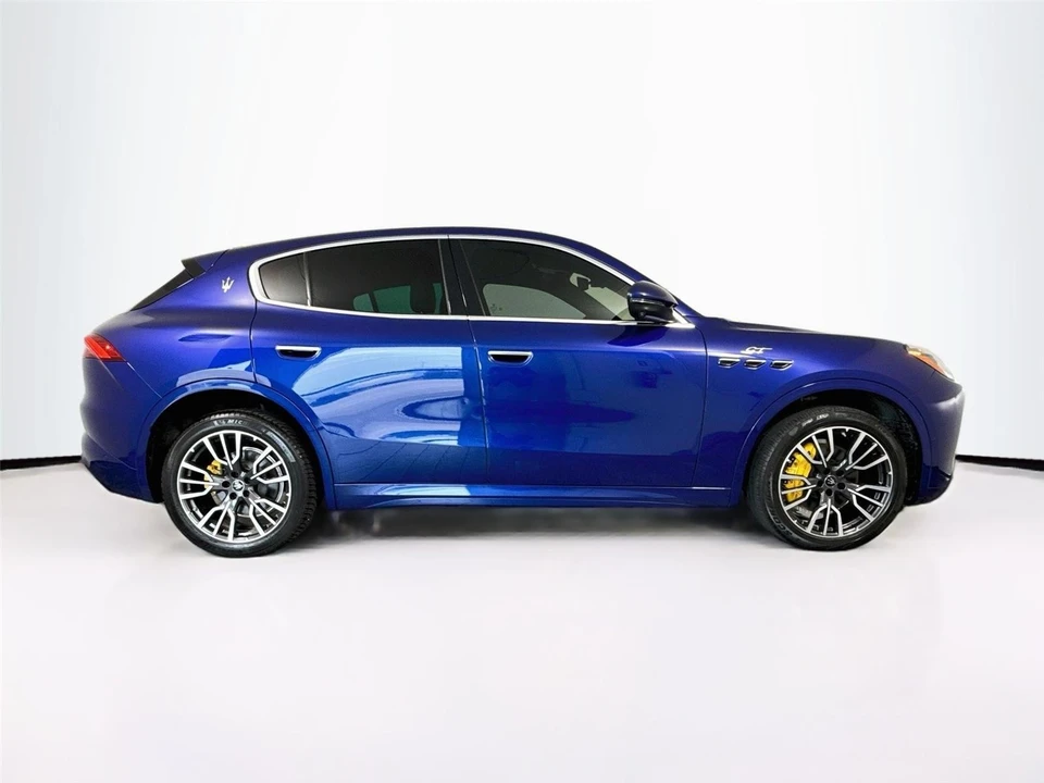 2024 Maserati - Image 18 of 26