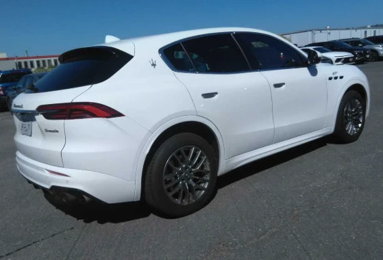 2024 Maserati Grecale - Image 2 of 4