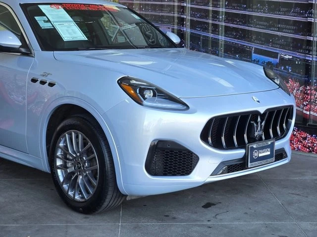 2024 Maserati Grecale - Image 2 of 12