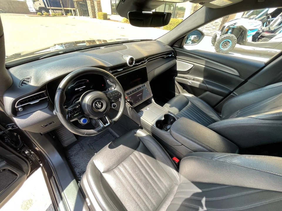 2024 Maserati Grecale - Image 19 of 24
