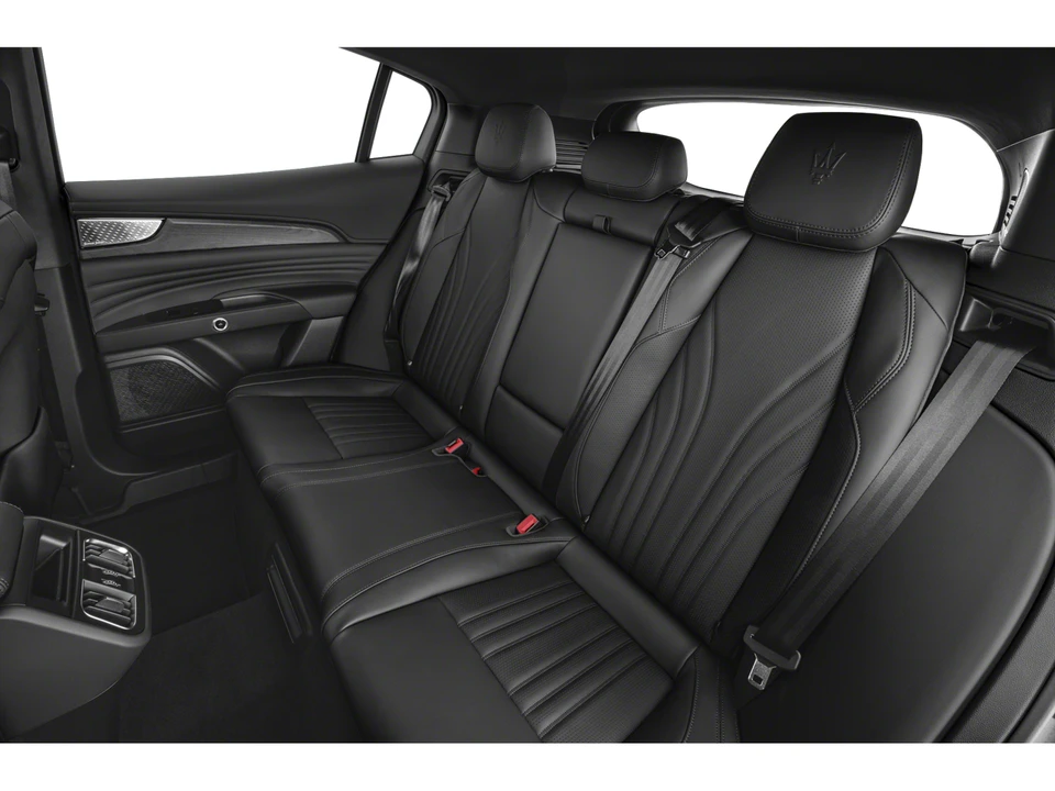 2024 Maserati Grecale - Image 13 of 16