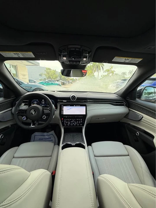 2024 Maserati Grecale - Image 18 of 20