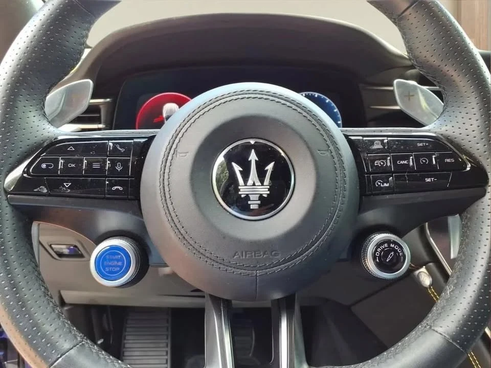 2024 Maserati Grecale - Image 11 of 20