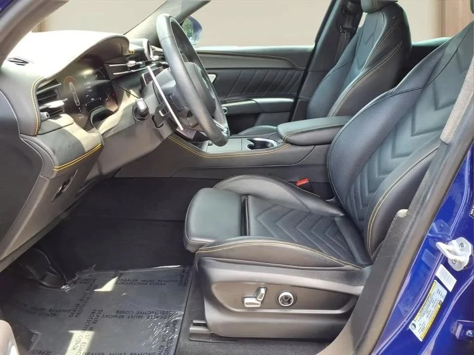 2024 Maserati Grecale - Image 17 of 20