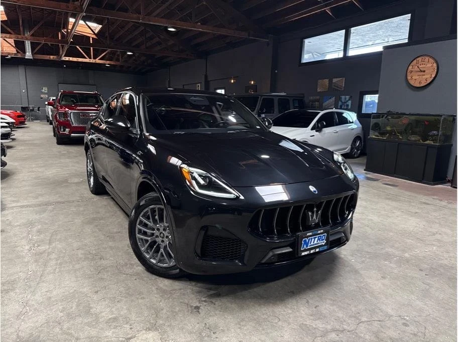 2024 Maserati Grecale - Image 2 of 20