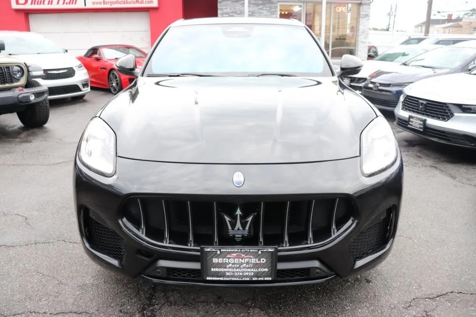 2024 Maserati Grecale - Image 8 of 20