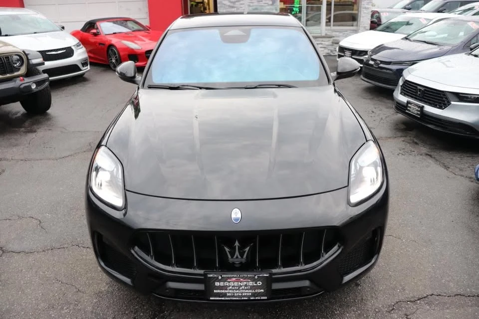 2024 Maserati Grecale - Image 9 of 20