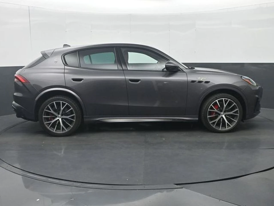 2024 Maserati Grecale - Image 8 of 20