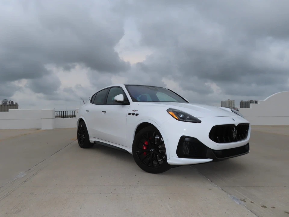 2024 Maserati Grecale - Image 7 of 31
