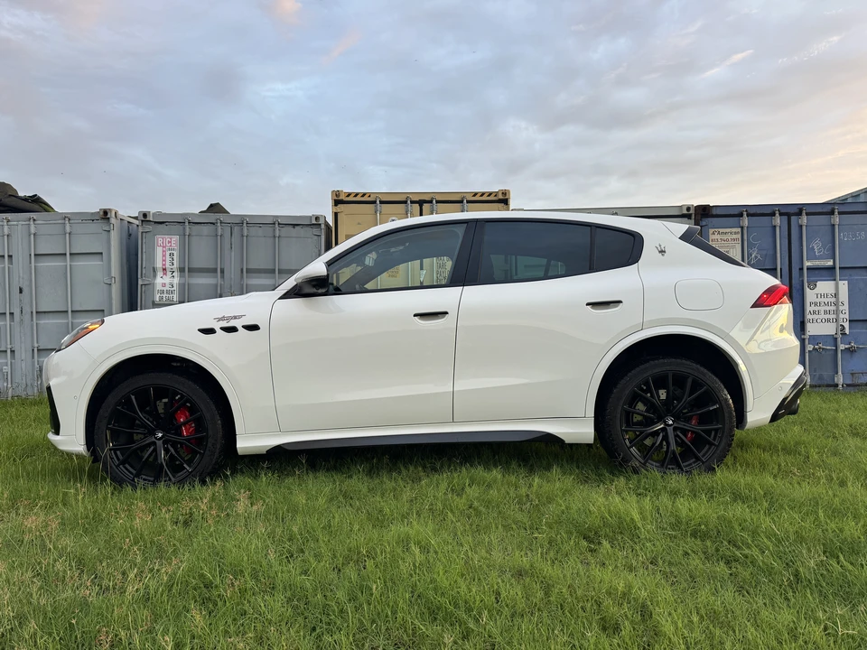 2024 Maserati Grecale - Image 17 of 31