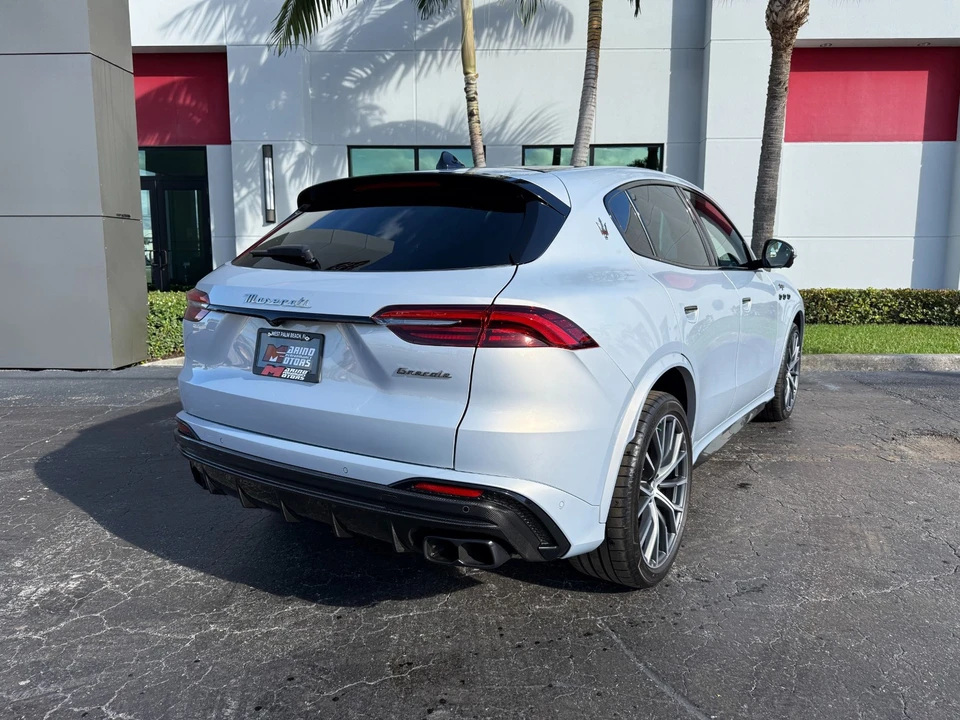 2024 Maserati Grecale - Image 17 of 21