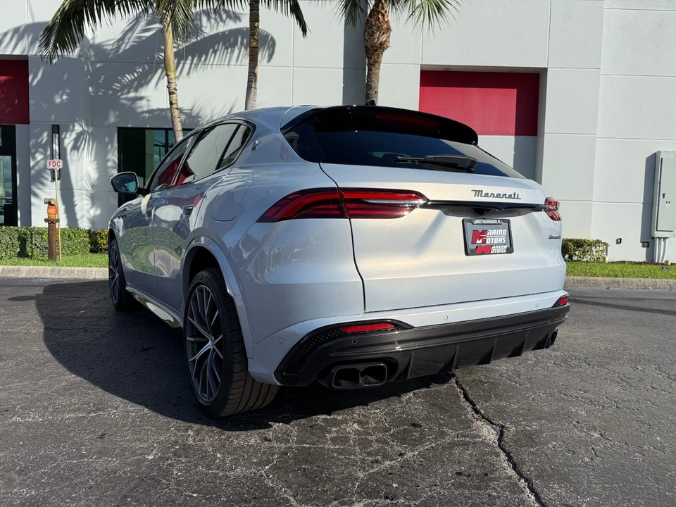 2024 Maserati Grecale - Image 15 of 21