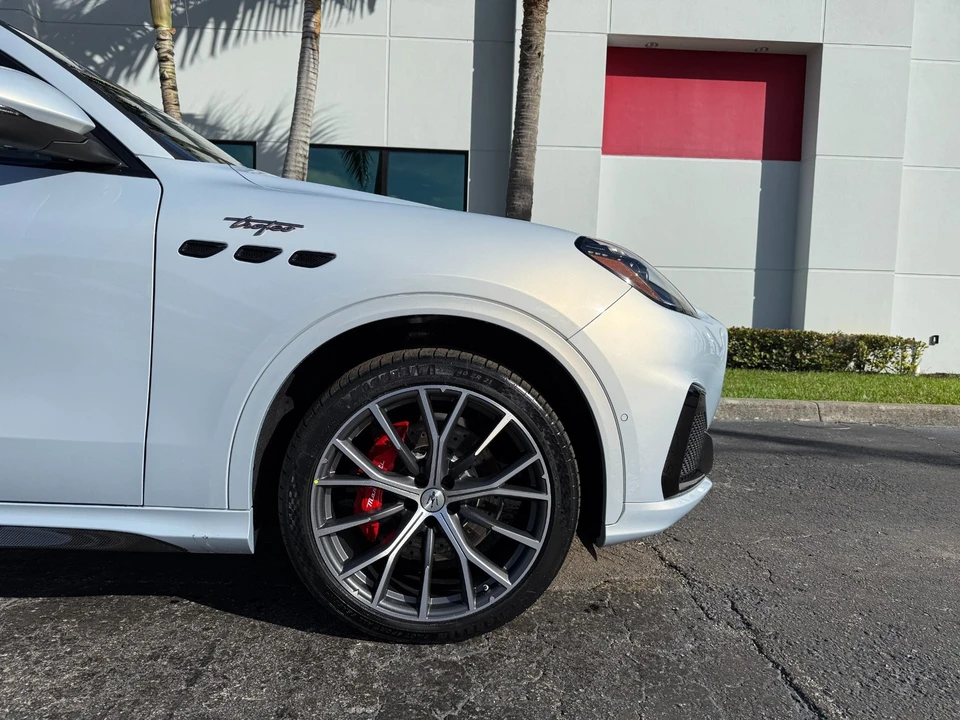 2024 Maserati Grecale - Image 3 of 21