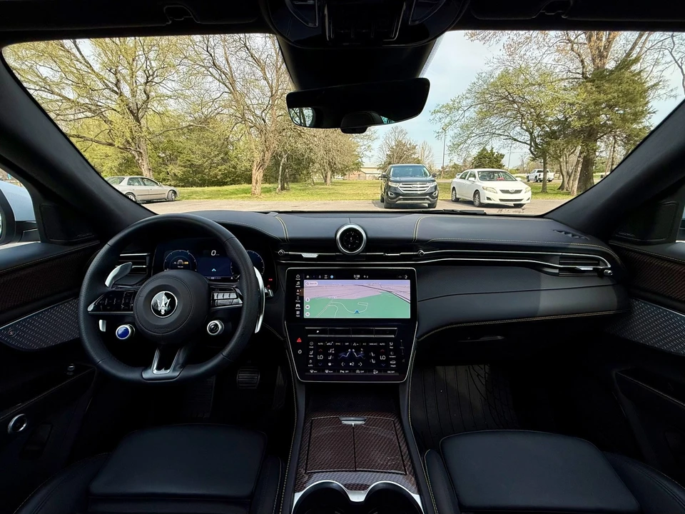 2024 Maserati Grecale - Image 26 of 31