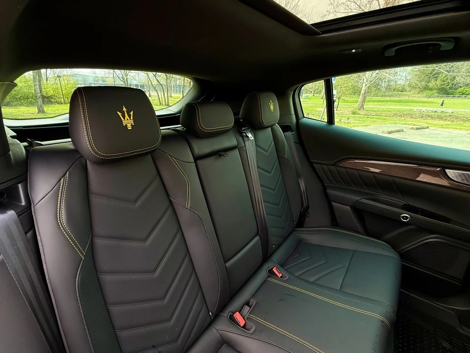 2024 Maserati Grecale - Image 21 of 31