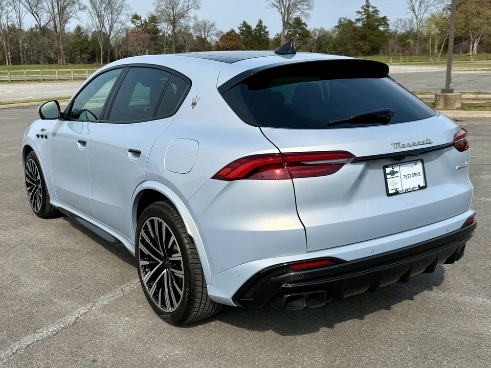 2024 Maserati Grecale - Image 3 of 31
