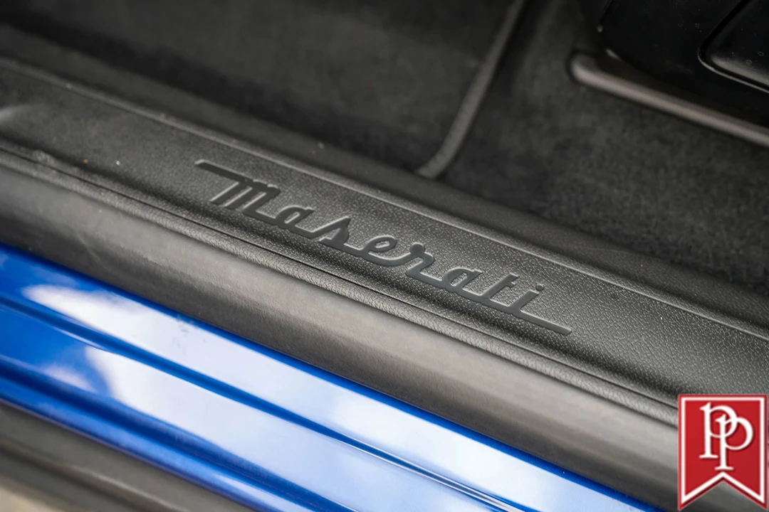 2024 Maserati Levante - Image 14 of 21