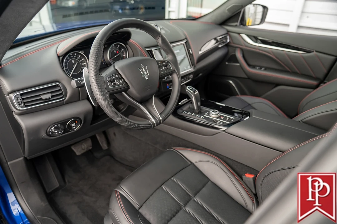 2024 Maserati Levante - Image 9 of 21