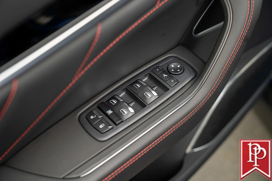 2024 Maserati Levante - Image 13 of 21