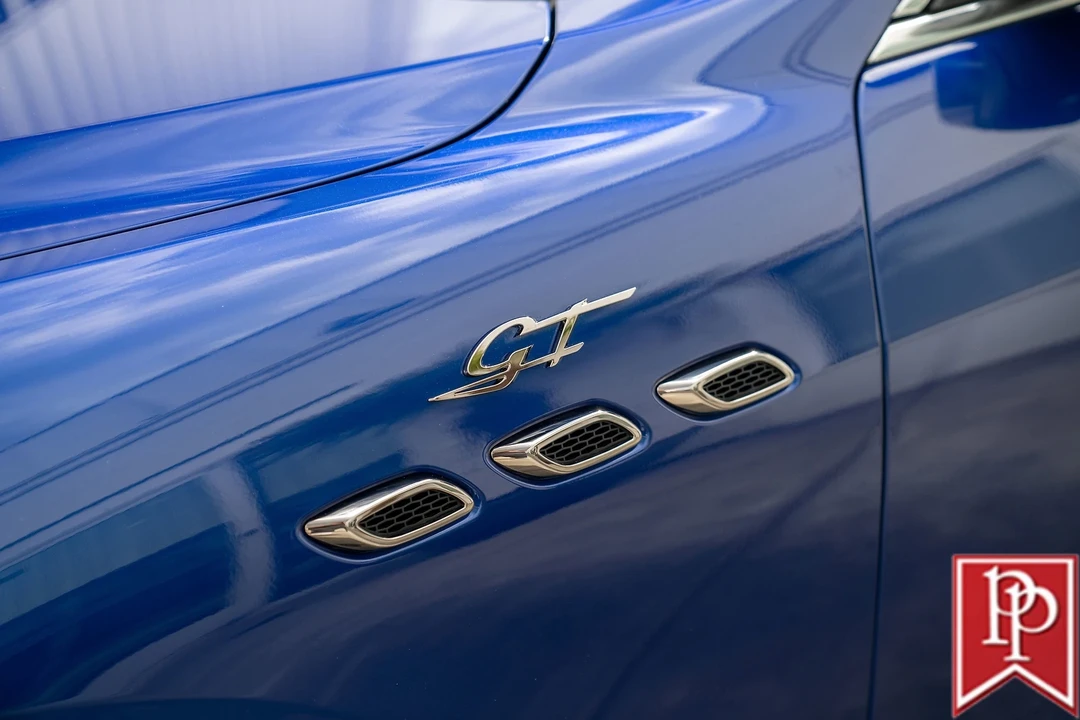 2024 Maserati Levante - Image 4 of 21