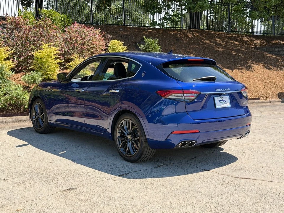2024 Maserati Levante - Image 6 of 21