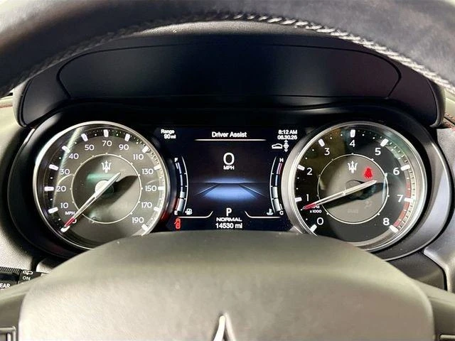 2024 Maserati Levante - Image 11 of 20