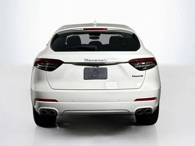 2024 Maserati Levante - Image 4 of 20