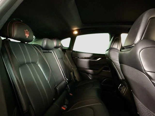 2024 Maserati Levante - Image 17 of 20