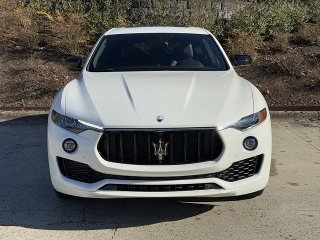 2024 Maserati Levante - Image 11 of 21