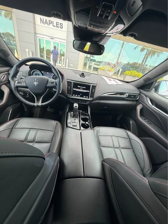 2024 Maserati Levante Modena - Image 15 of 20